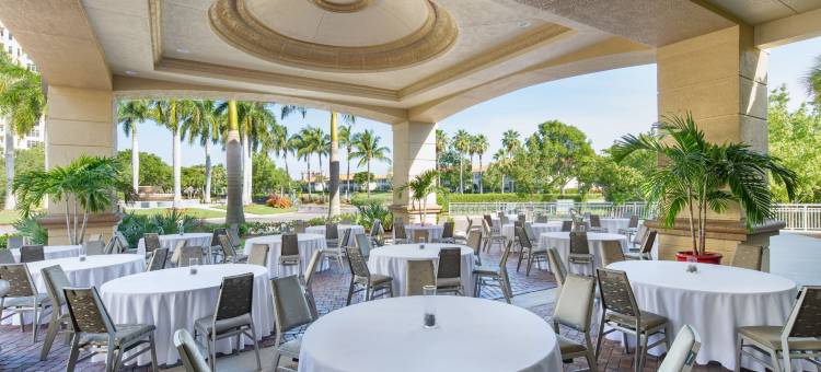 珊瑚角度假滨海村威斯汀酒店(The Westin Cape Coral Resort at Marina Village)图片