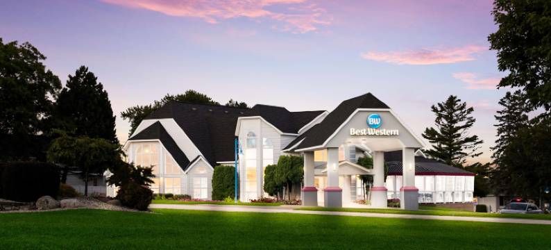 波恩特港湾湖滨贝斯特韦斯特酒店(Best Western Harbour Pointe Lakefront)图片