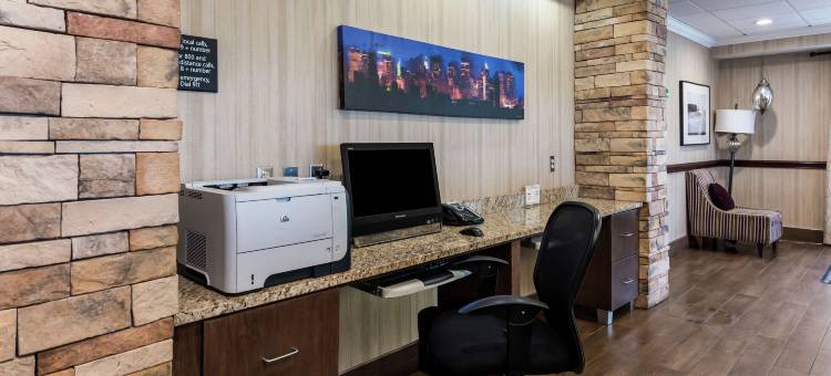 哥伦布I-70E/汉密尔顿路欢朋酒店(Hampton Inn Columbus-I-70 E/Hamilton Rd)图片