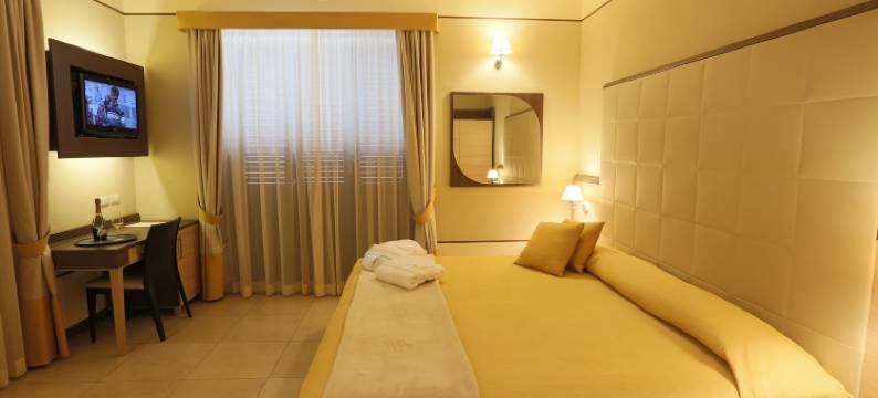 米拉佐酒店(Hotel Milazzo)图片