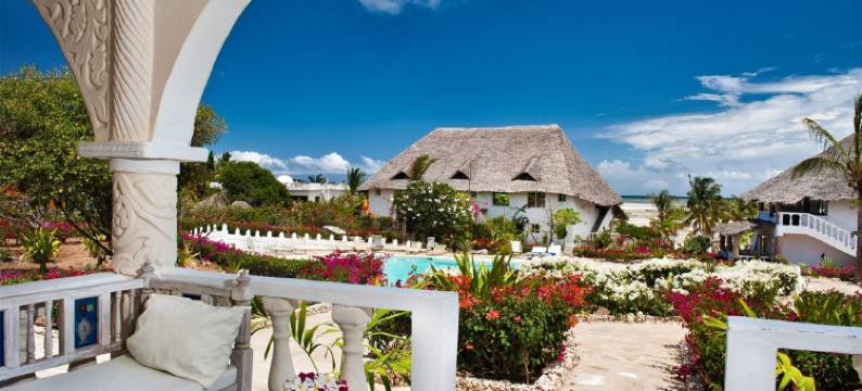 Jacaranda Beach Resort图片