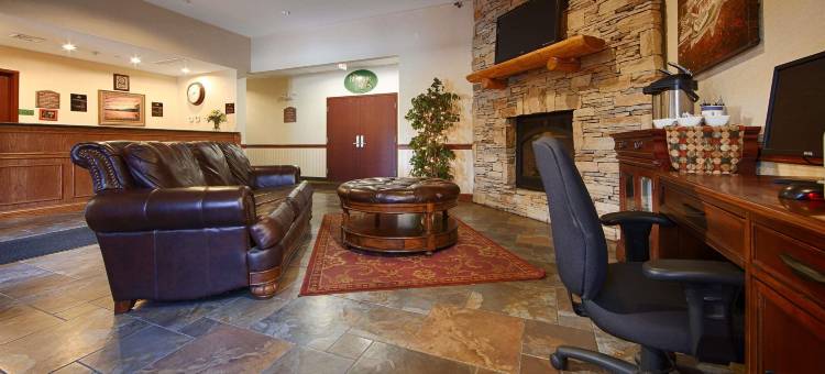 泰孔德罗加贝斯特韦斯特优质套房酒店(Best Western Plus Ticonderoga Inn  Suites)图片