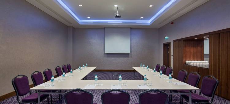卡亚什尔希尔顿欢朋酒店(Hampton by Hilton Istanbul Kayasehir)图片