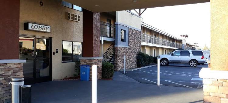 埃尔卡洪圣地亚哥东凯艺套房酒店(Quality Inn & Suites El Cajon San Diego East)图片