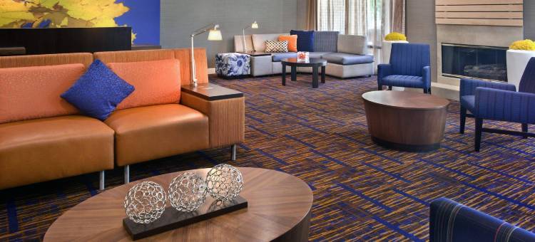 费城普利茅斯会议万怡酒店(Courtyard Philadelphia Plymouth Meeting)图片