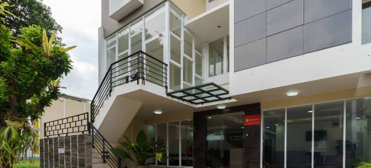 红多兹普拉斯酒店-近埃卡医院BSD5(RedDoorz Plus Near Eka Hospital BSD 5)图片