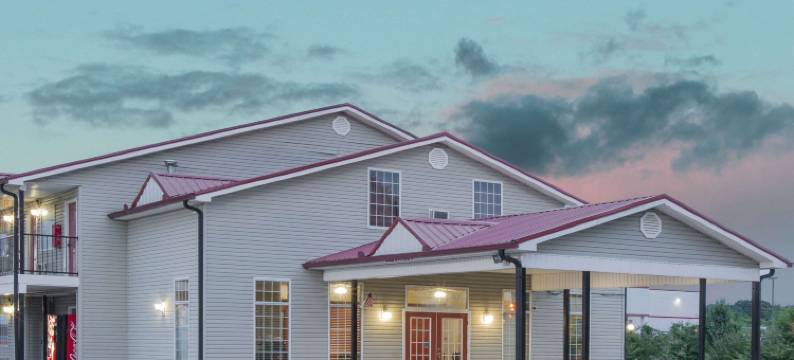 塔拉迪加温德姆速8酒店(Super 8 by Wyndham Talladega Al)图片