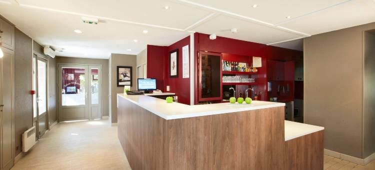 普莱喜康铂酒店(Campanile Plaisir)图片