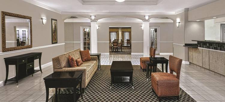 斯蒂芬维尔拉昆塔温德姆套房酒店(La Quinta Inn & Suites by Wyndham Stephenville)图片