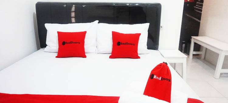 红多兹酒店@勿里达惹兰丹绒(RedDoorz @ Jalan Tanjung Blitar)图片