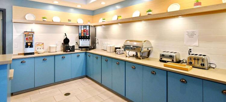 纽约莫里斯山丽怡酒店(Country Inn & Suites by Radisson, Mount Morris, NY)图片