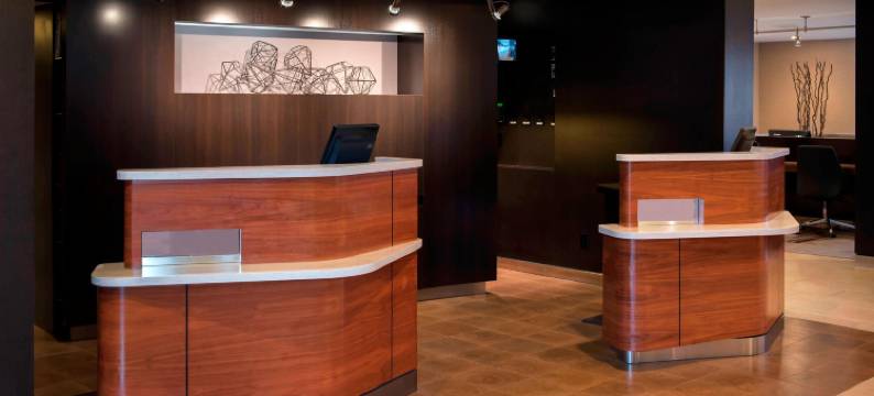 芝加哥内珀维尔万怡酒店(Courtyard Chicago Naperville)图片