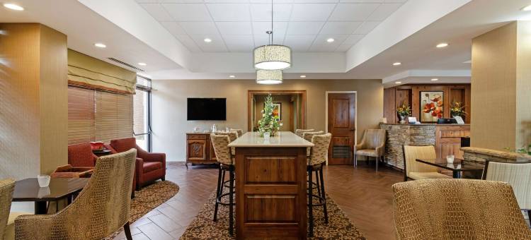 贝斯特韦斯特克隆尼阿尔酒店(Best Western Colonial Inn)图片