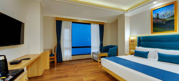 Yashshree锡金花(Yashshree Sikkim Blossom)图片