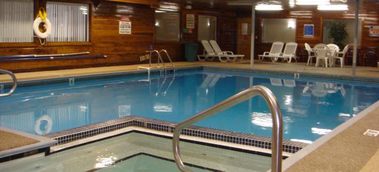 大使套房酒店(Ambassador Inn and Suites)图片