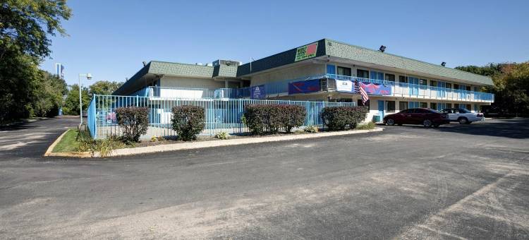 Travelodge by Wyndham Grand Rapids North图片