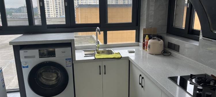 房东伟媛公寓(贡兴路分店)图片