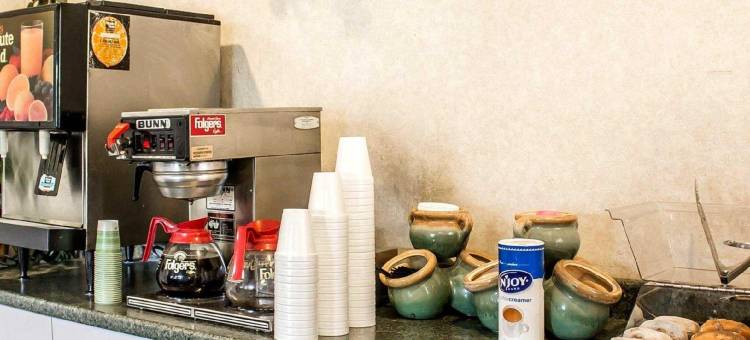 罗德威酒店-穆西克斯克兰顿(Rodeway Inn Moosic - Scranton)图片