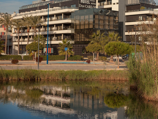 RH 唐卡洛斯 SPA 酒店