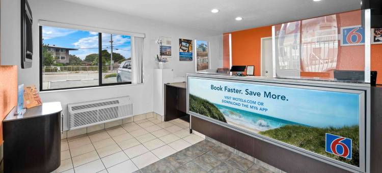 蒙特利北弗里蒙特街6号汽车旅馆(Motel 6 Monterey, CA)图片