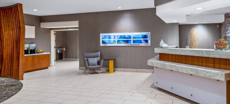 圣迭戈兰乔伯纳多/斯克里普斯波威万豪SpringHill酒店(SpringHill Suites San Diego Rancho Bernardo/Scripps Poway)图片