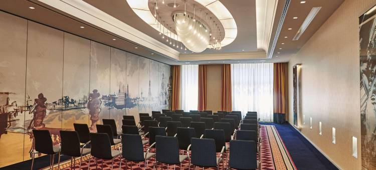 德累斯顿德萨克斯施柏阁酒店(Steigenberger Hotel de Saxe)图片