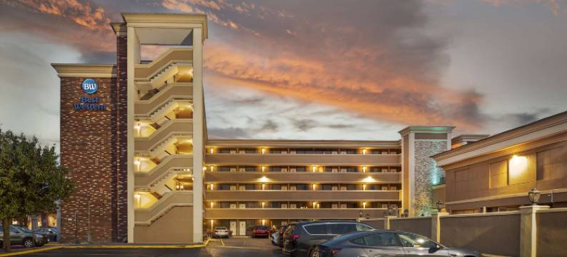 米尔河庄园贝斯特韦斯特酒店(Best Western Mill River Manor)图片