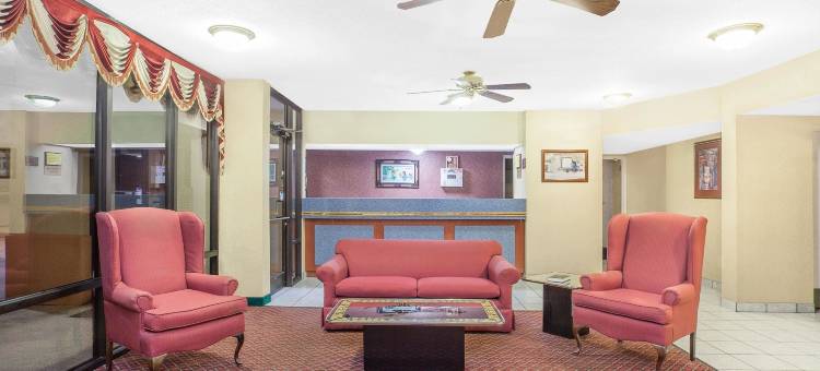 公牛峡格林维尔地区温德姆速8酒店(Super 8 by Wyndham Bulls Gap Greeneville Area)图片