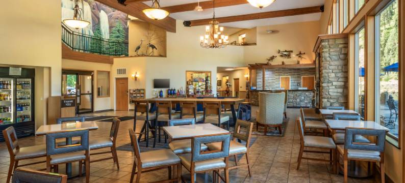 河岸贝斯特韦斯特优质酒店(Best Western Lodge at Rivers Edge)图片