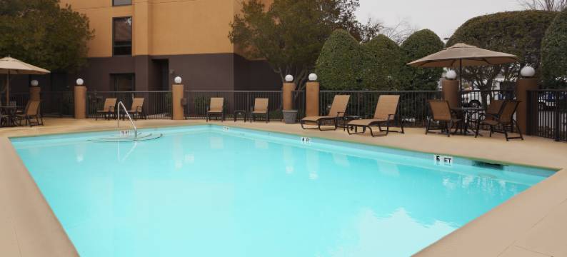 夏洛特大学欢朋酒店(Hampton Inn Charlotte-University Place)图片