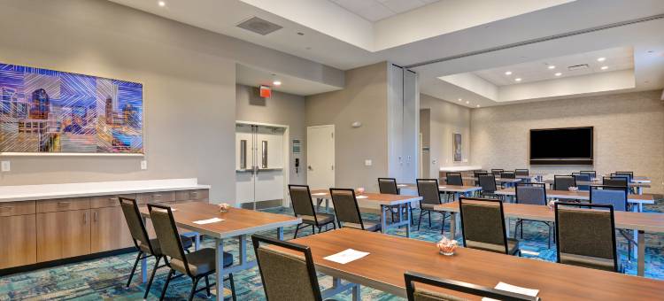 夏洛特派珀格伦希尔顿惠庭套房酒店(Home2 Suites by Hilton Charlotte Piper Glen)图片