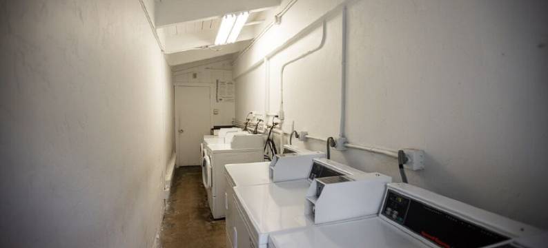 Top-Floor Alpine Condo • Mountain Views • on Free Bus Line • Perfect for Couples图片