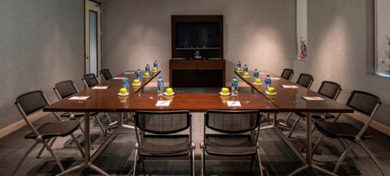 洛杰斯-本顿维尔雅乐轩酒店(Aloft Rogers-Bentonville)图片