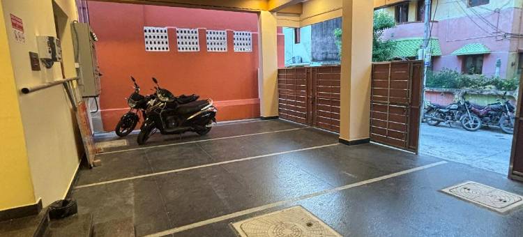 Inn12 By Blessings Hospitality图片