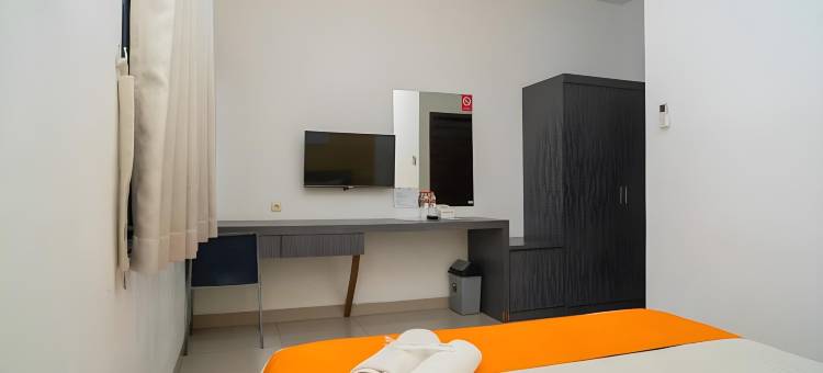 维达拉萨里井里汶桑斯酒店(Sans Hotel Widarasari Cirebon)图片