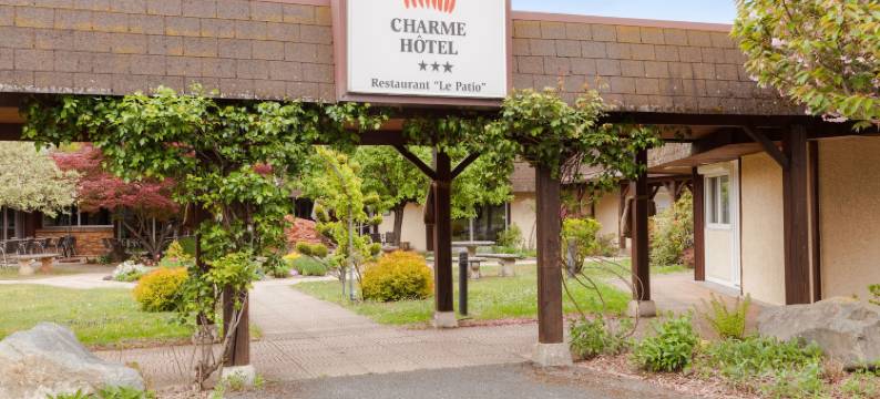 蒙贝利亚尔南魅力酒店(Charme Hôtel, Montbéliard Sud)图片