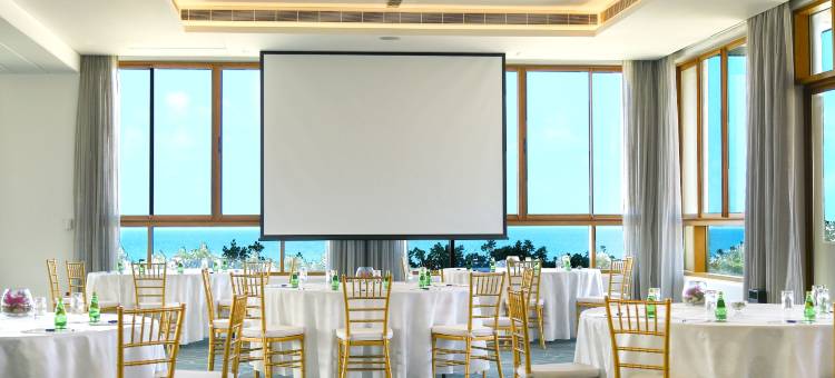 拉西埃斯特海滩度假村(La Siesta Hotel & Beach Resort)图片