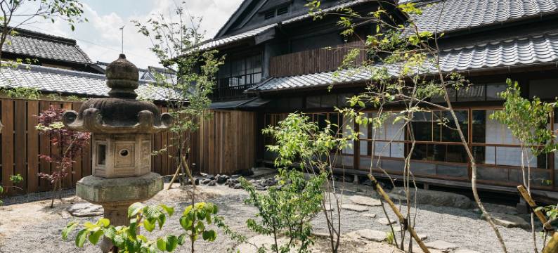 水面(Minamo)图片