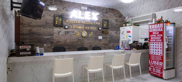 OYO 3420亚历克斯青年旅馆(RedDoorz Near Jalan MP Mangkunegara Palembang)图片