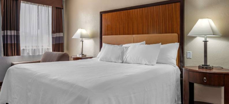 郊区长住酒店(Suburban Studios Lafayette)图片