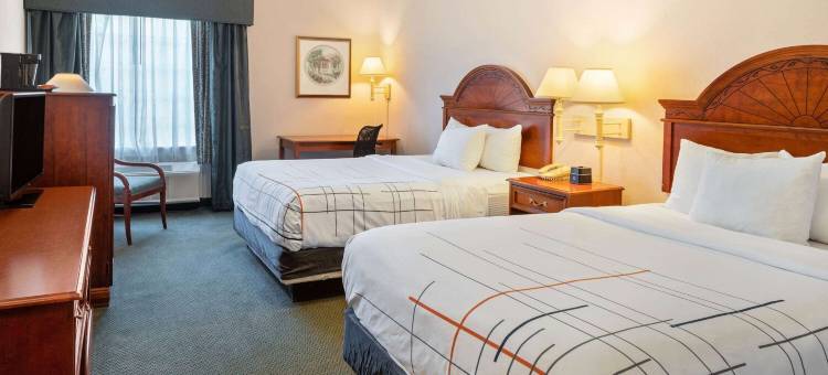 健康宜居旅馆及套房(Stay Well Inn & Suites)图片