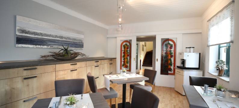 莫里兹兰德别墅伽尼酒店(Landhotel Villa Moritz Garni)图片