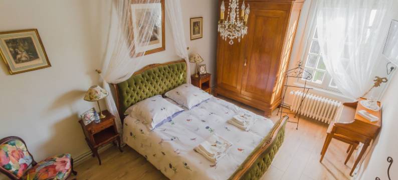 教堂前小度假屋(La Petite Maison près de l'Eglise)图片