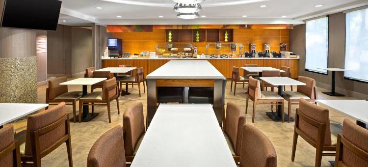 费拉格尔斯塔夫万豪SpringHill酒店(SpringHill Suites Flagstaff)图片