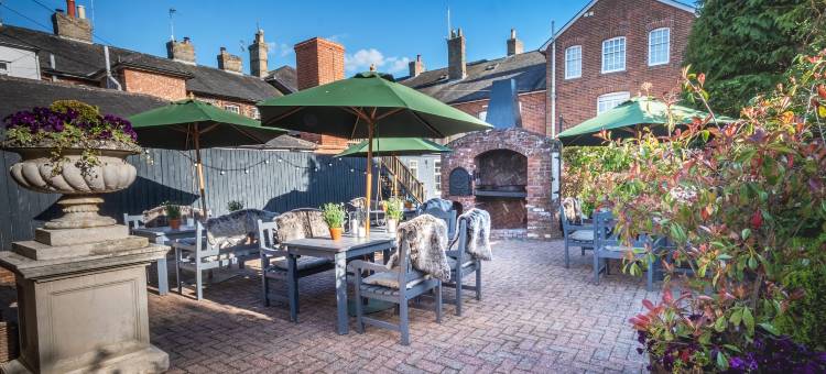 黑狮长梅尔福德酒店(The Black Lion, Long Melford)图片