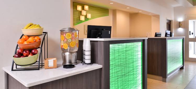 Holiday Inn & Suites 罗切斯特 - 市场(Holiday Inn & Suites Rochester - Marketplace)图片