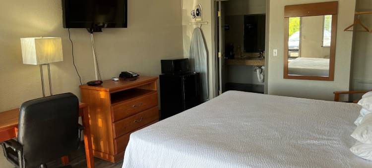 劳伦斯温德姆戴斯酒店(Days Inn by Wyndham KU Lawrence)图片