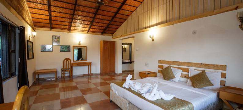 吉尔狮爪带泳池度假村(Gir Lions Paw Resort with Swimming Pool)图片