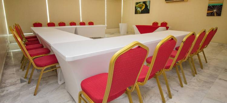 巴拿马城中心通过阿根廷华美达酒店(Ramada by Wyndham Panama Centro Via Argentina)图片