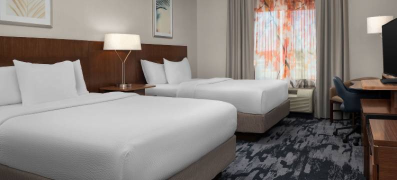 巴拿马城海滩万枫酒店及套房(Fairfield Inn & Suites Panama City Beach)图片